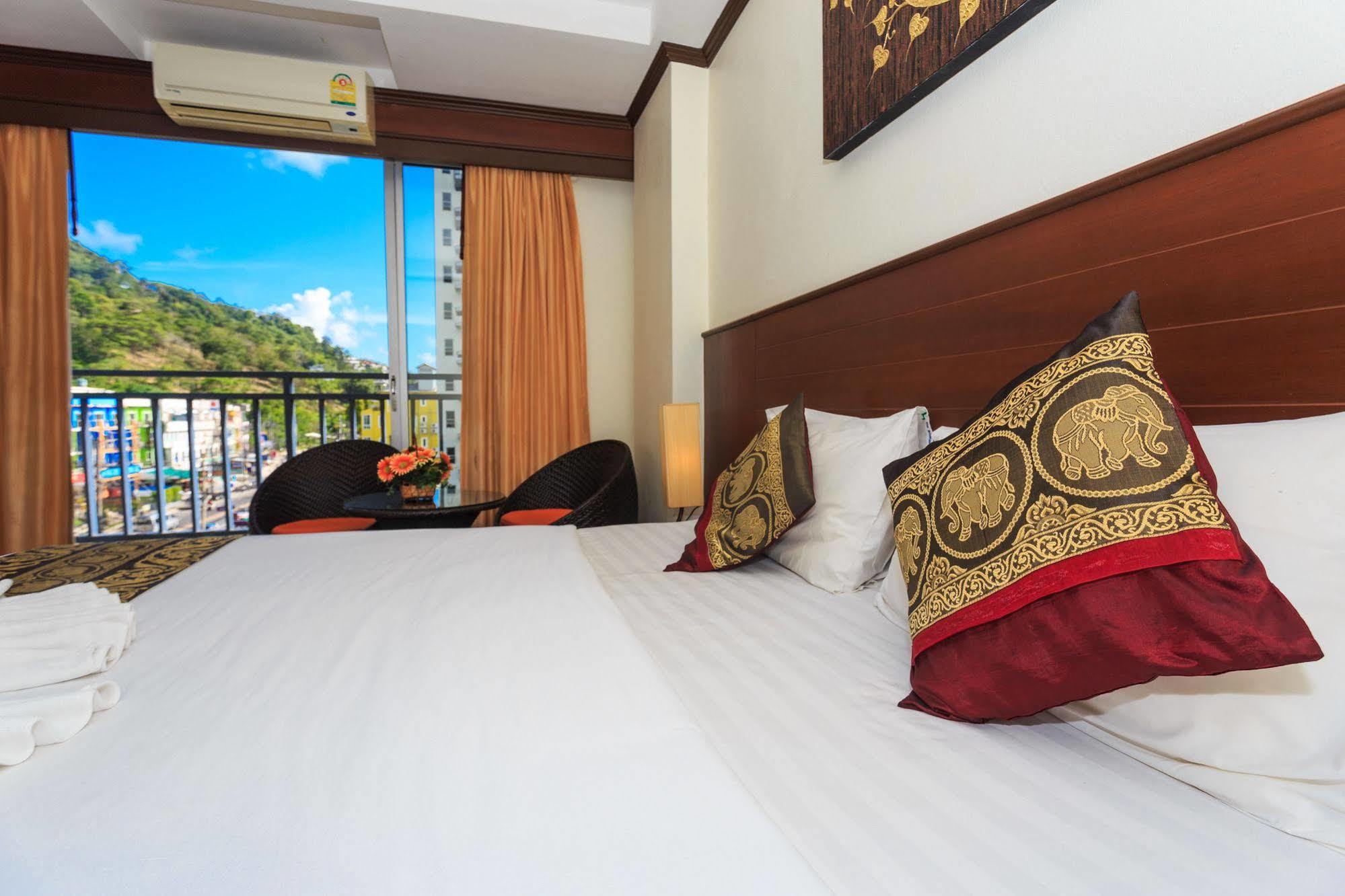 Sharaya Patong Hotel 외부 사진