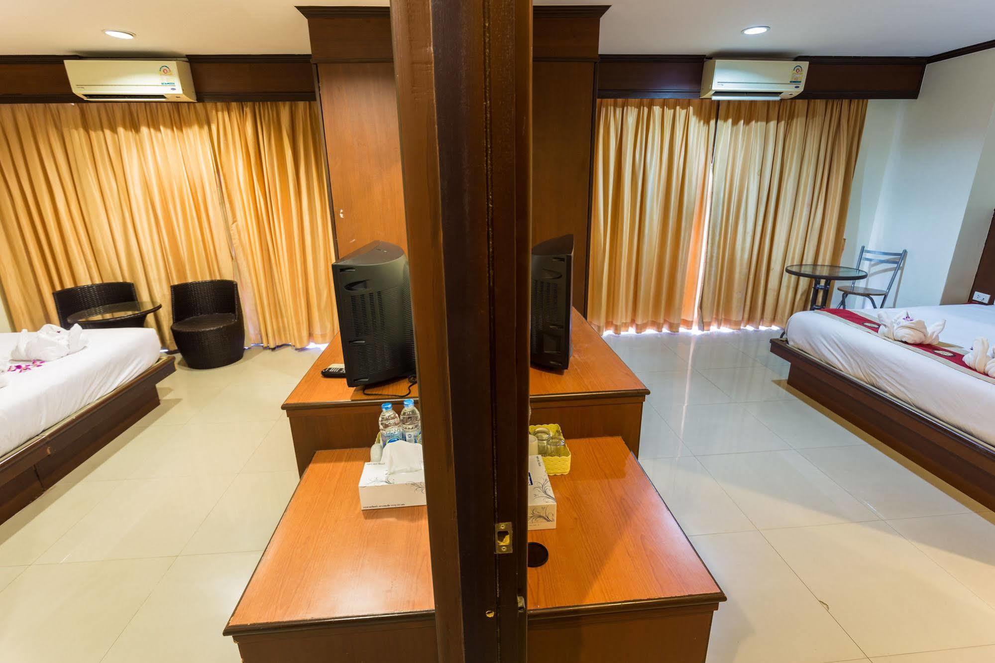 Sharaya Patong Hotel 외부 사진