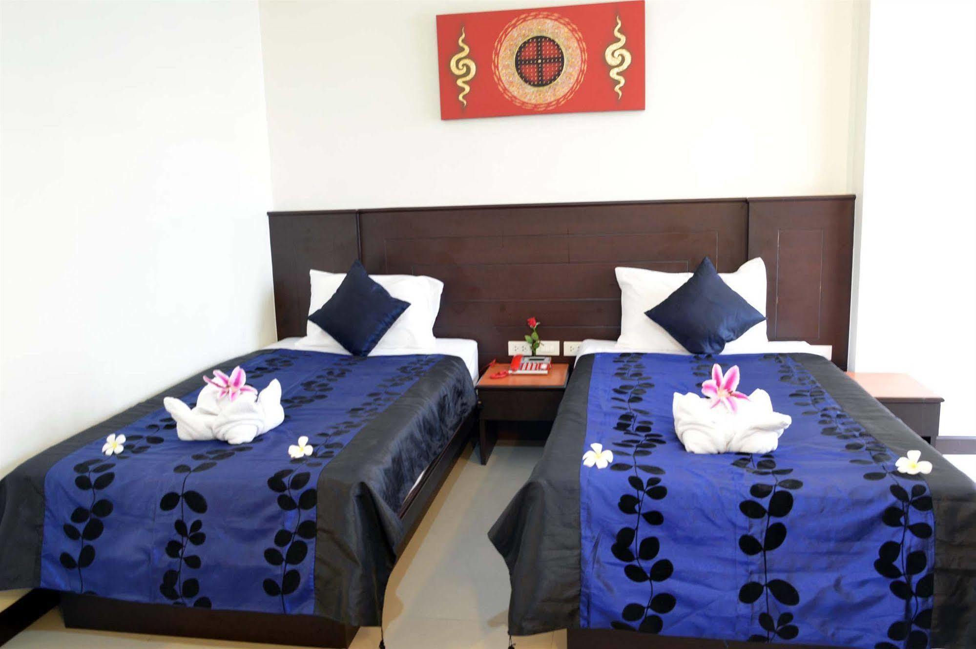 Sharaya Patong Hotel 외부 사진