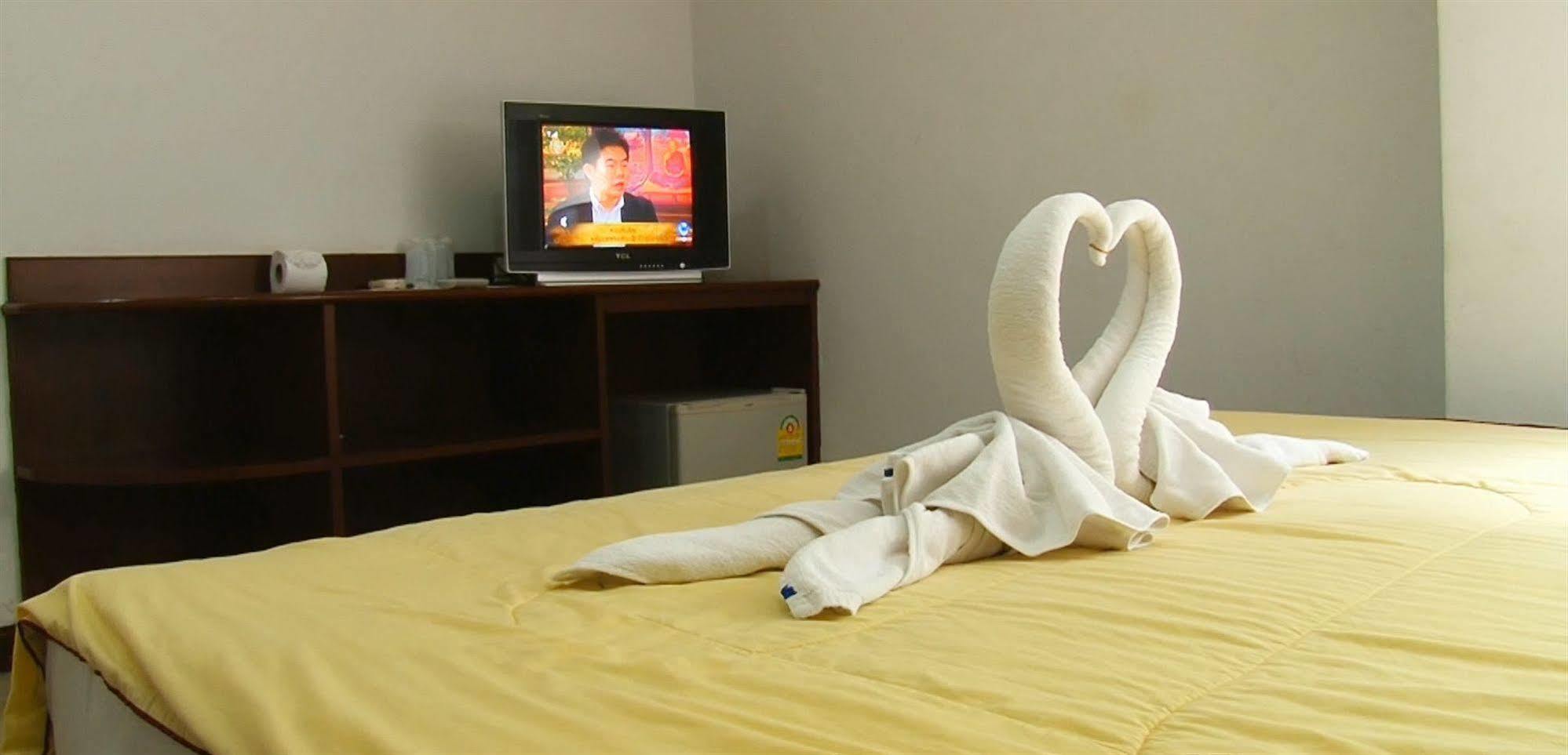 Sharaya Patong Hotel 외부 사진